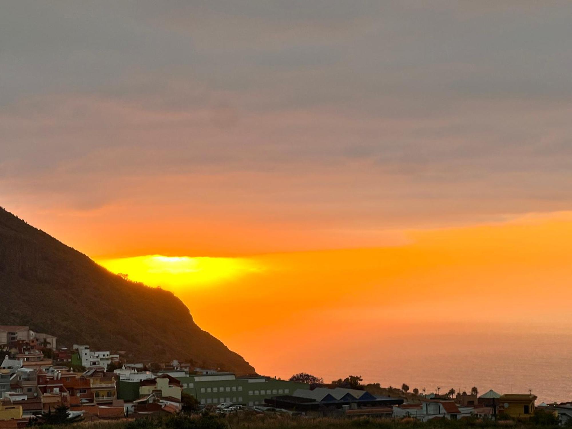 The Little Brezo Stone Home Tenerife 洛斯雷尔雷赫斯 外观 照片